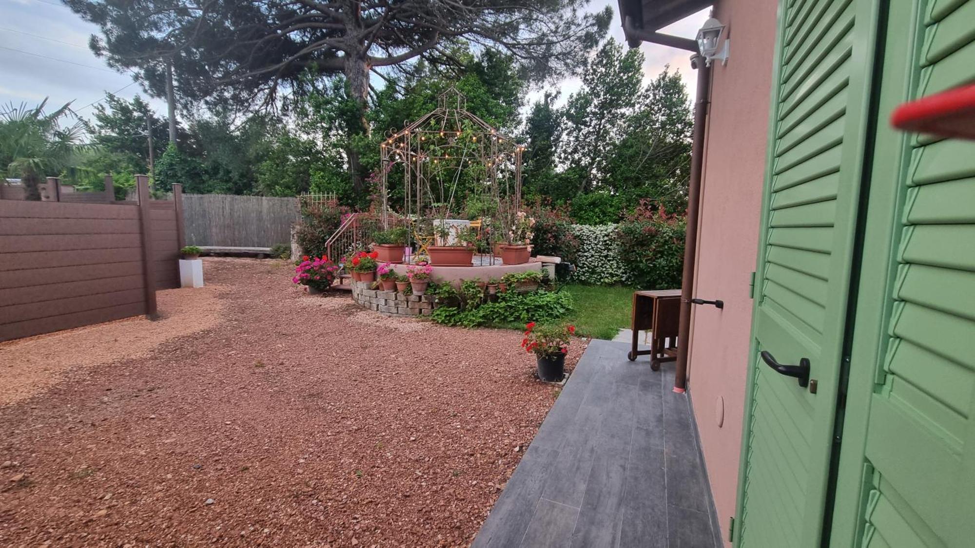 Appartamento Margherita Crespina Exterior foto